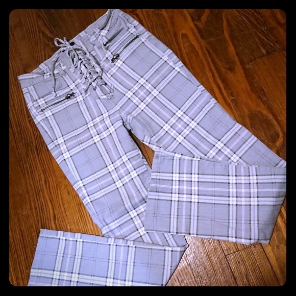 AFRM flare leg plaid pants - Picture 5 of 5